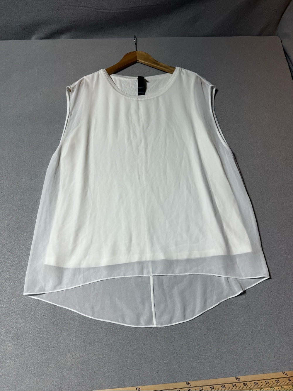 NWOT Chico's White Sleeveless Layered Chiffon Hem Tank